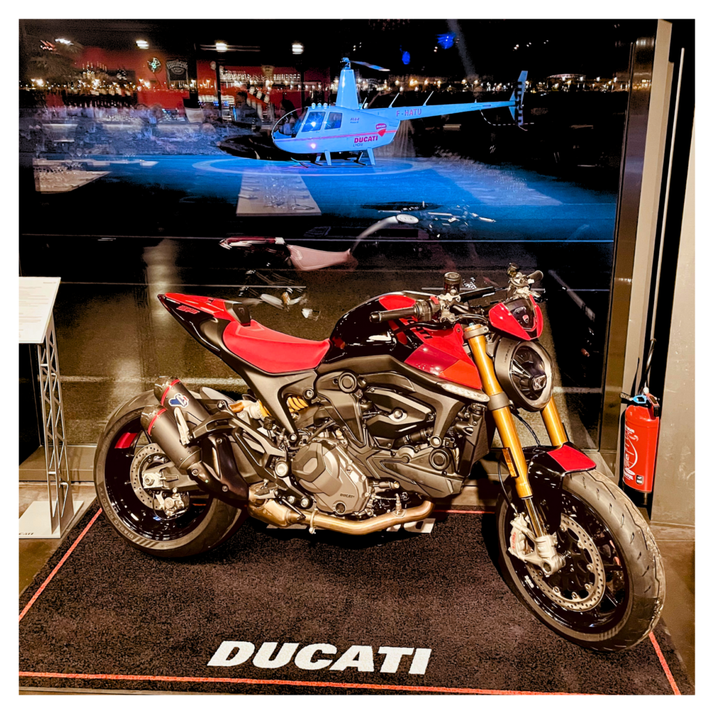 Lancement Ducati